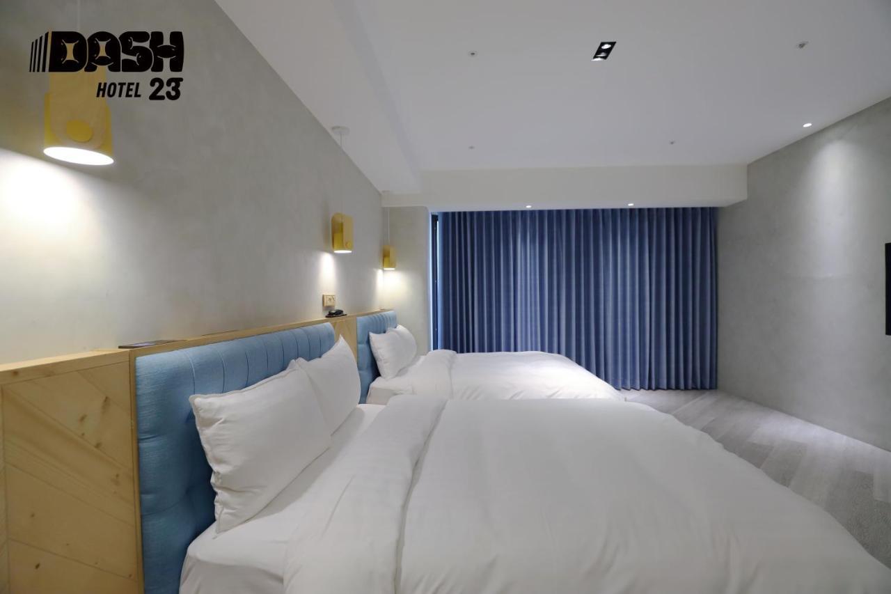 טאינאן Dash 23 Hotel מראה חיצוני תמונה