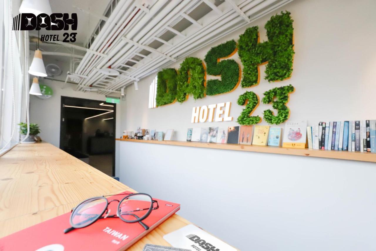 טאינאן Dash 23 Hotel מראה חיצוני תמונה